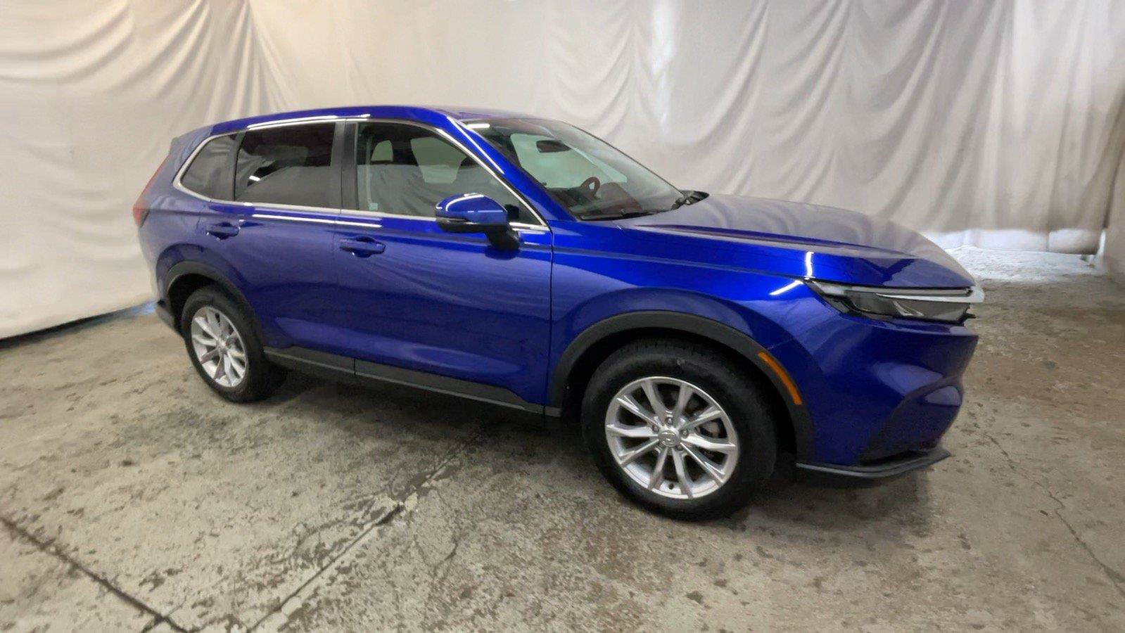 Used 2024 Honda CR-V EX-L image 3