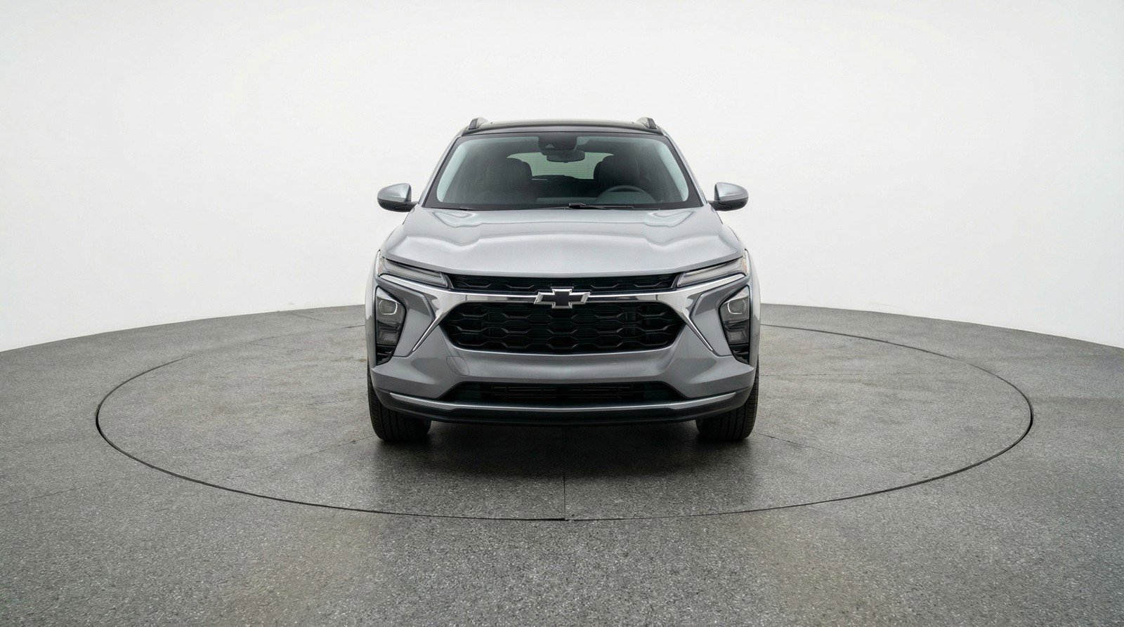 Used 2025 Chevrolet Trax LT w/ LT Convenience Package image 2