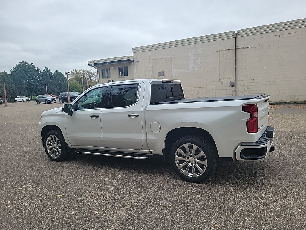 Used 2020 Chevrolet Silverado 1500 High Country AWD/4WD image 23