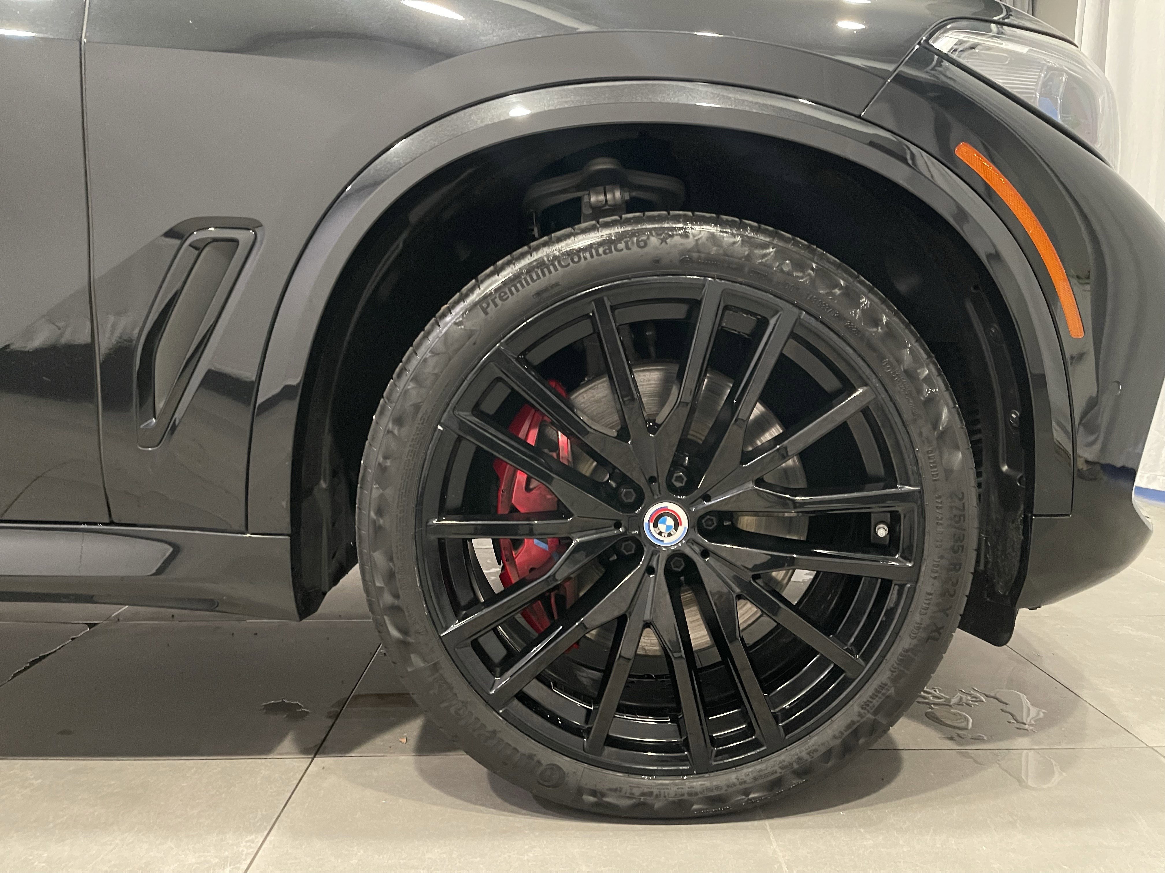 Certified 2023 BMW X5 M50i w/ Executive Package image 10