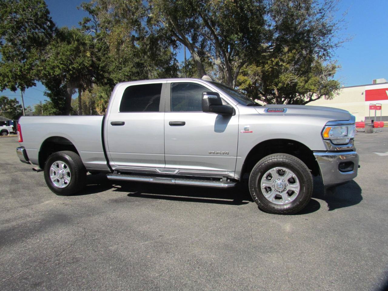 Used 2024 RAM 2500 Big Horn AWD/4WD image 13