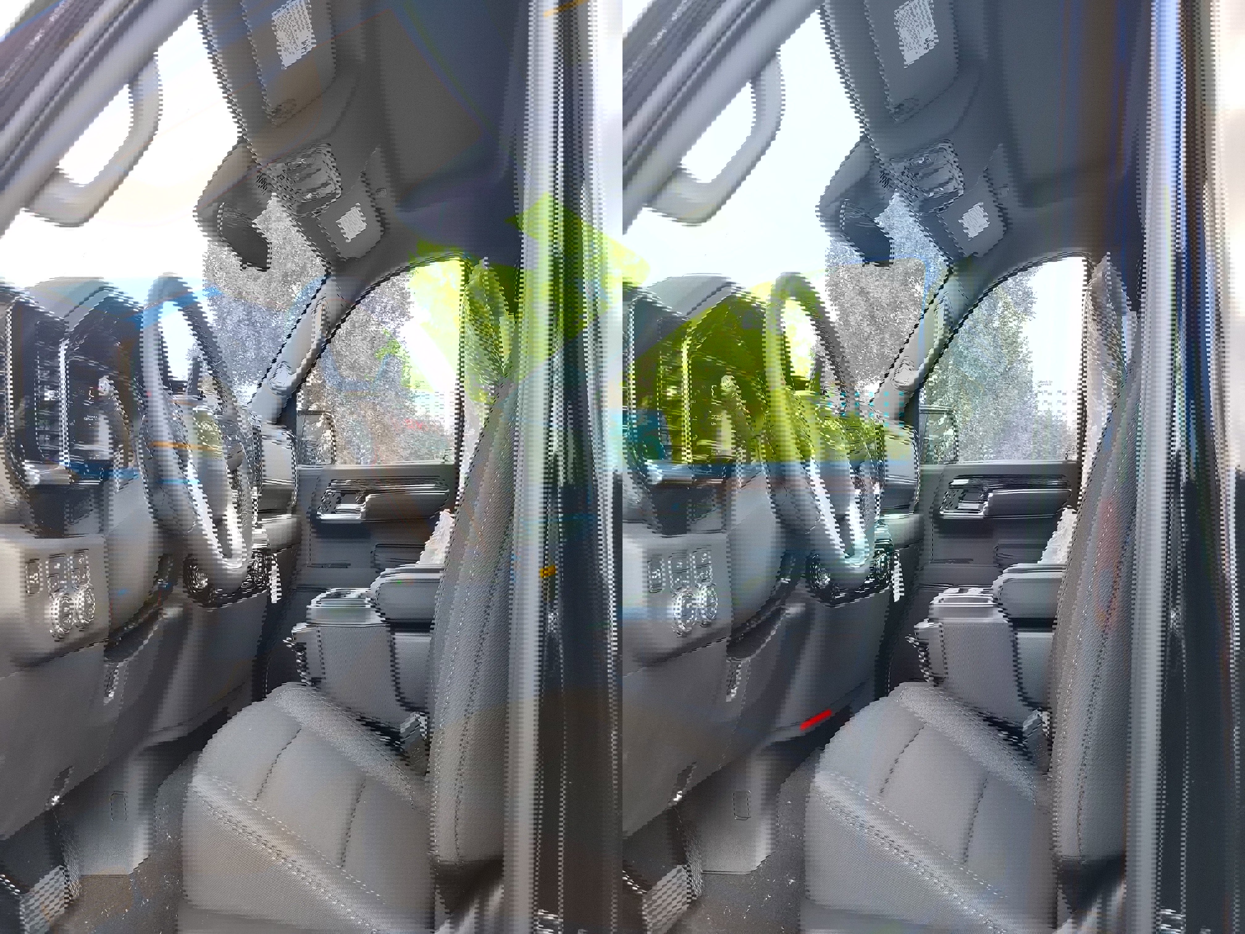 New 2026 GMC Sierra 1500 Elevation image 7