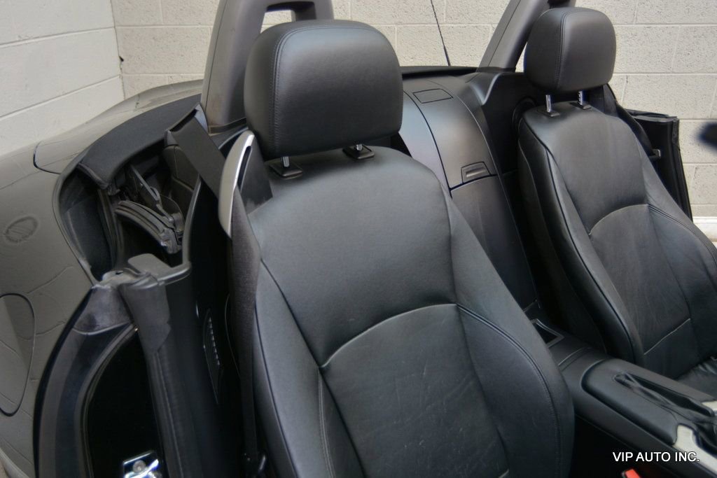 Used 2003 BMW Z4 2.5i image 18