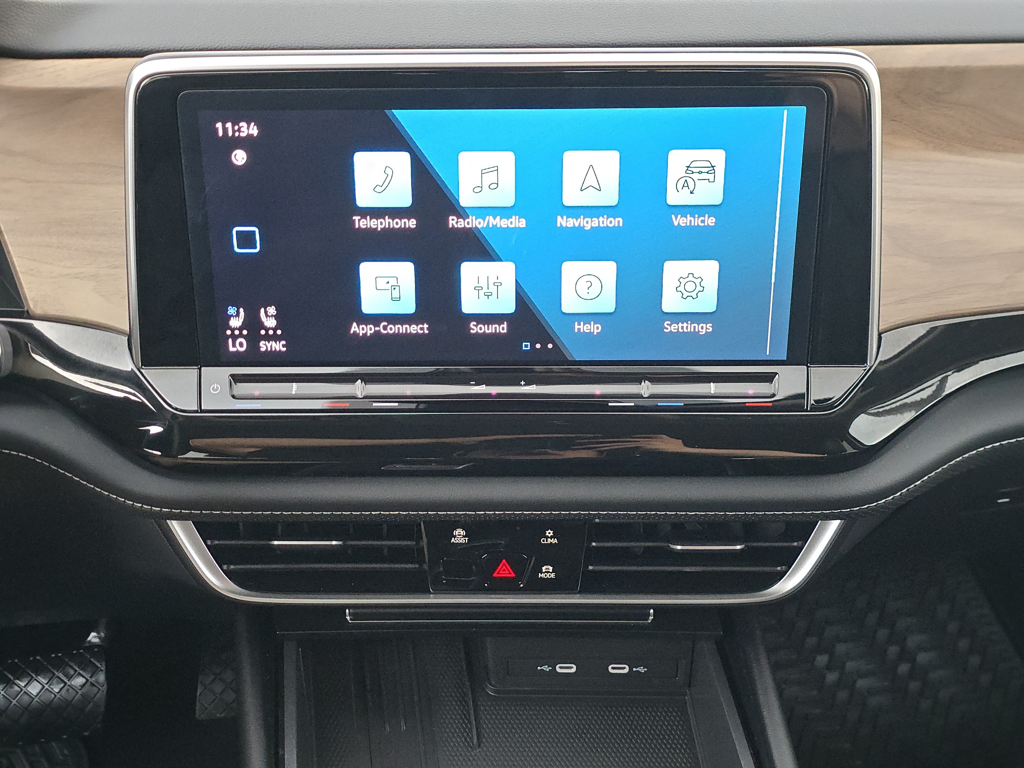 New 2026 Volkswagen Atlas SE AWD/4WD image 24