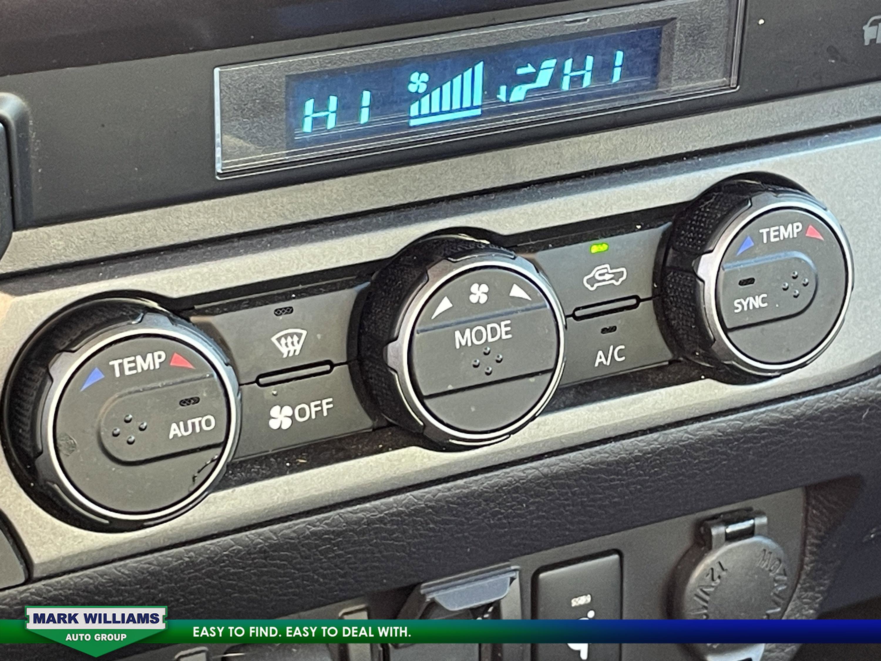 Used 2021 Toyota Tacoma TRD Off-Road image 20