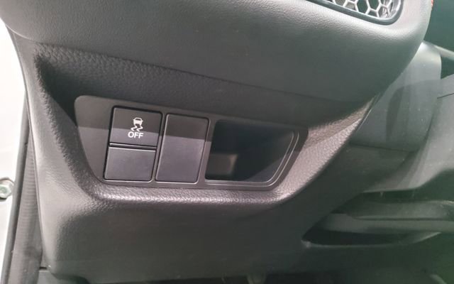Certified 2025 Honda HR-V Sport image 17