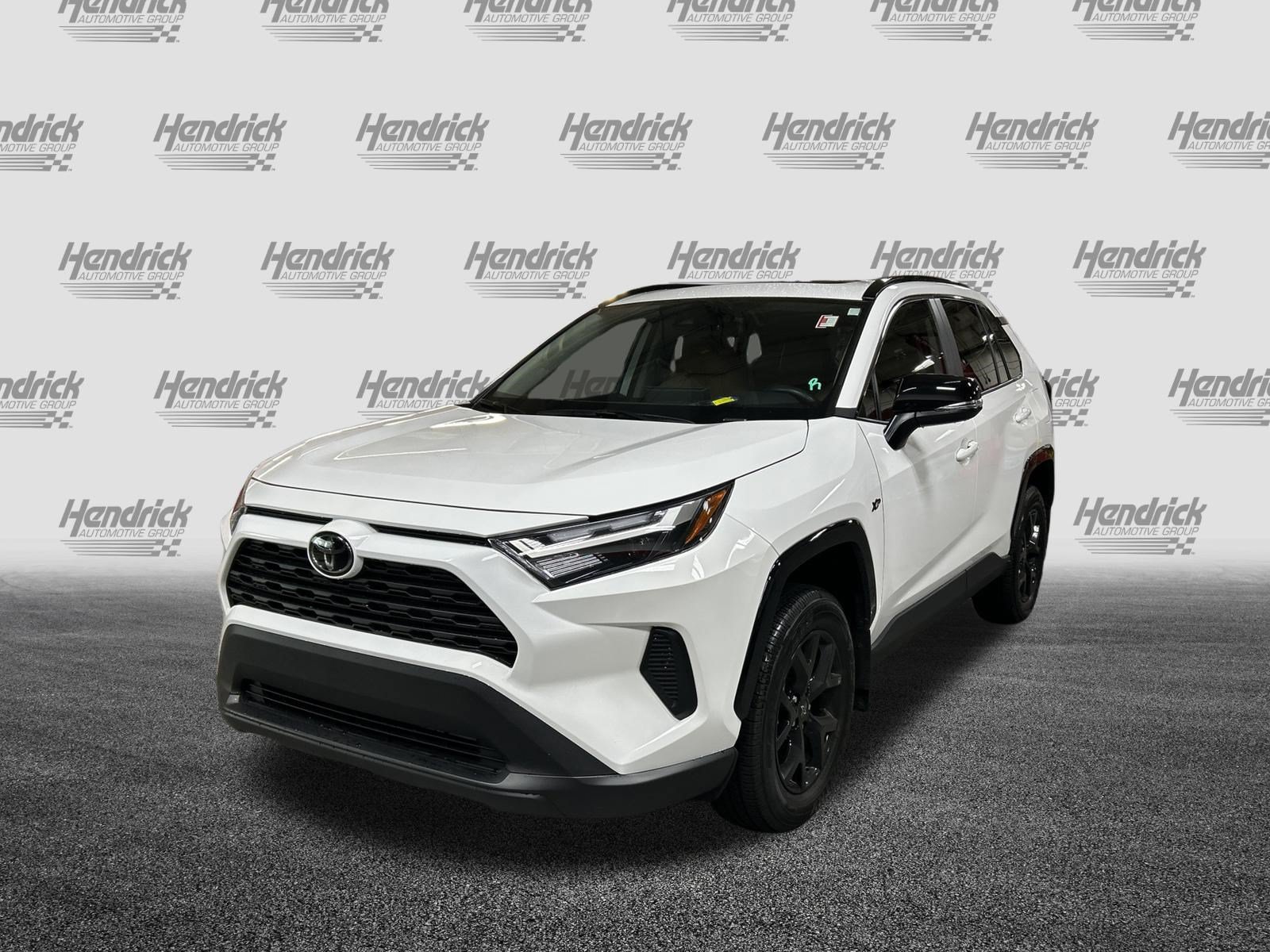 Certified 2025 Toyota RAV4 XLE w/ Convenience Package FWD image 5