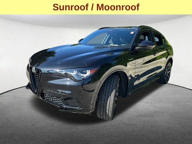 Used 2025 Alfa Romeo Stelvio Sprint w/ Veloce Package AWD/4WD image 5