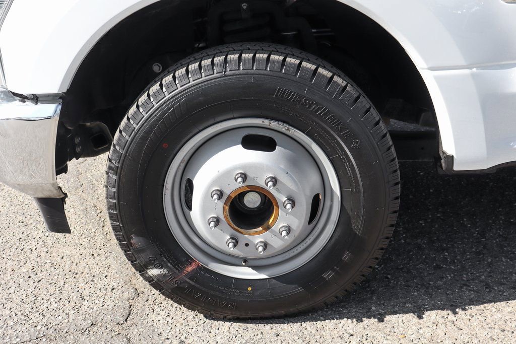 Used 2022 Ford F350 XL w/ Power Equipment Group image 42