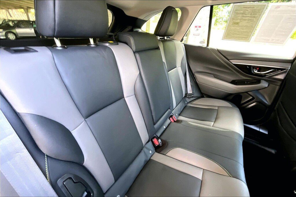 Certified 2023 Subaru Outback Onyx Edition AWD/4WD image 15