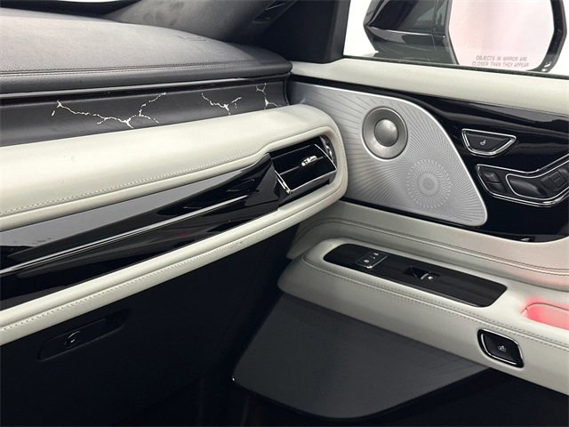 New 2026 Lincoln Aviator Black Label w/ Dynamic Handling Package image 36