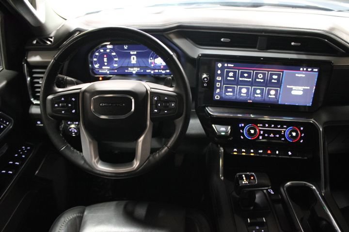 Used 2025 GMC Sierra 1500 Denali w/ Denali Reserve Package AWD/4WD image 32