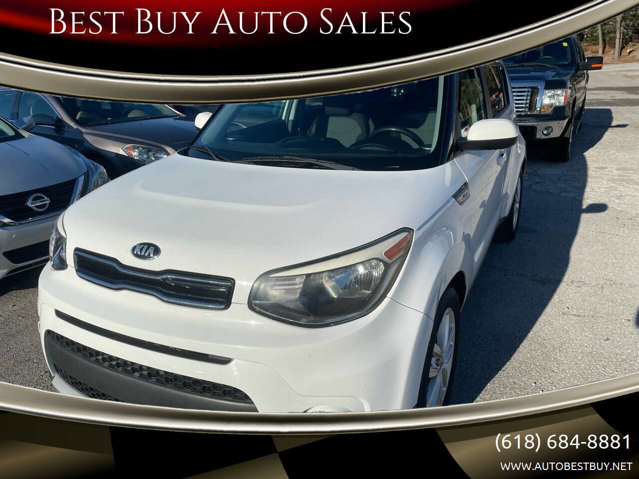 Used 2019 Kia Soul + image 1