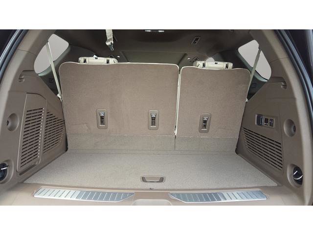 New 2026 GMC Yukon Denali w/ Sun & Power Step Package image 16
