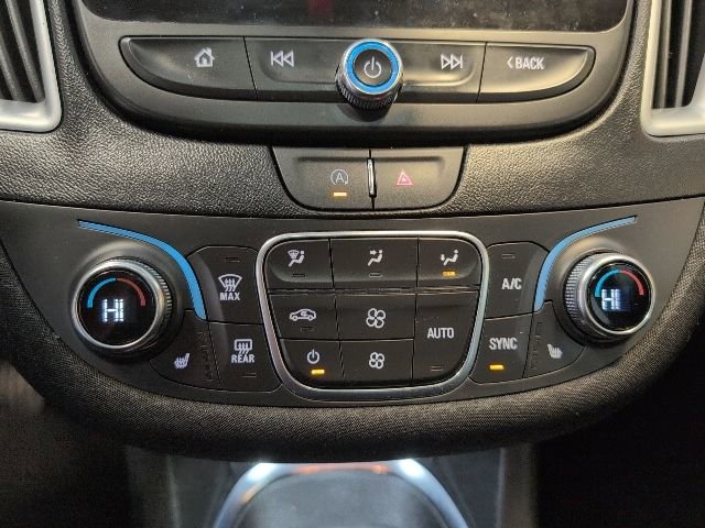 Used 2023 Chevrolet Malibu LT FWD image 23