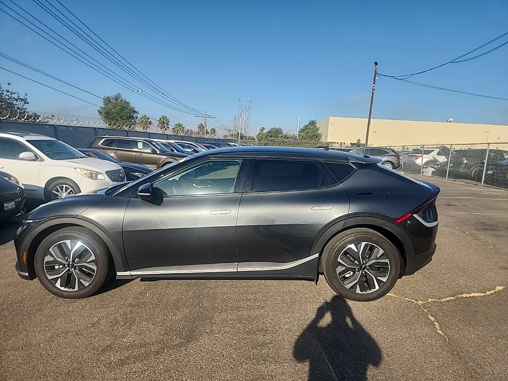 Certified 2024 Kia EV6 Light RWD image 9