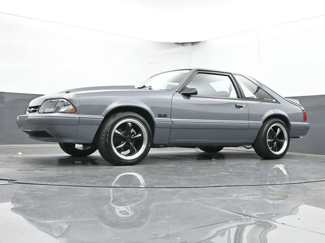Used 1993 Ford Mustang LX image 38