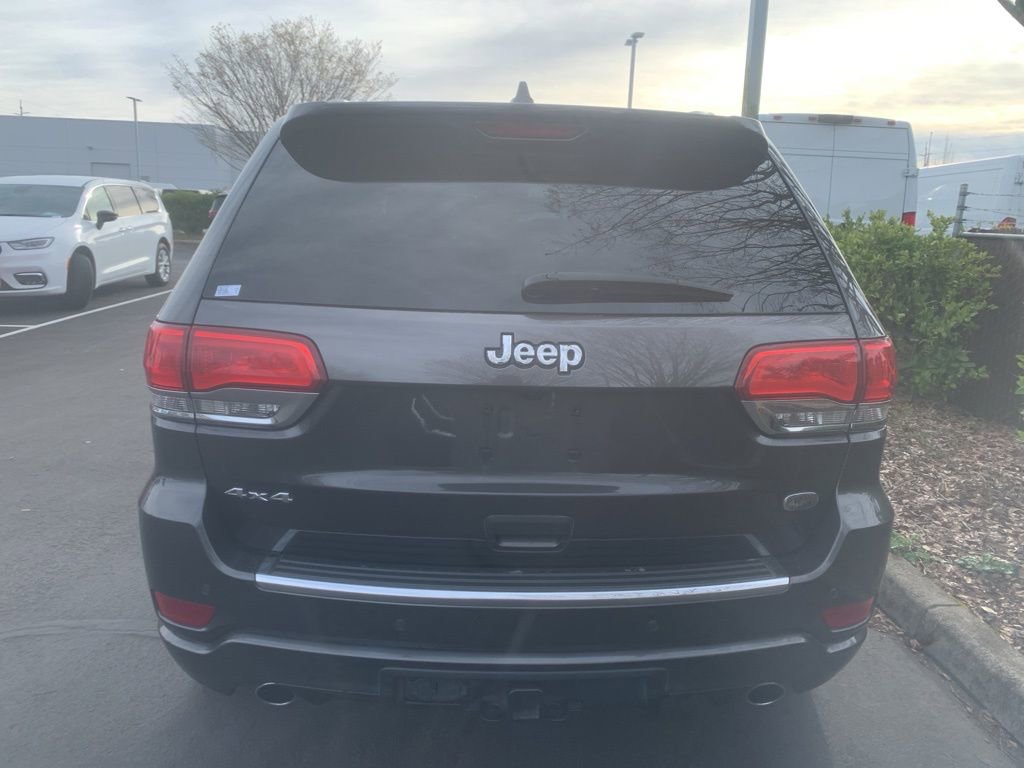 Used 2020 Jeep Grand Cherokee Overland image 3