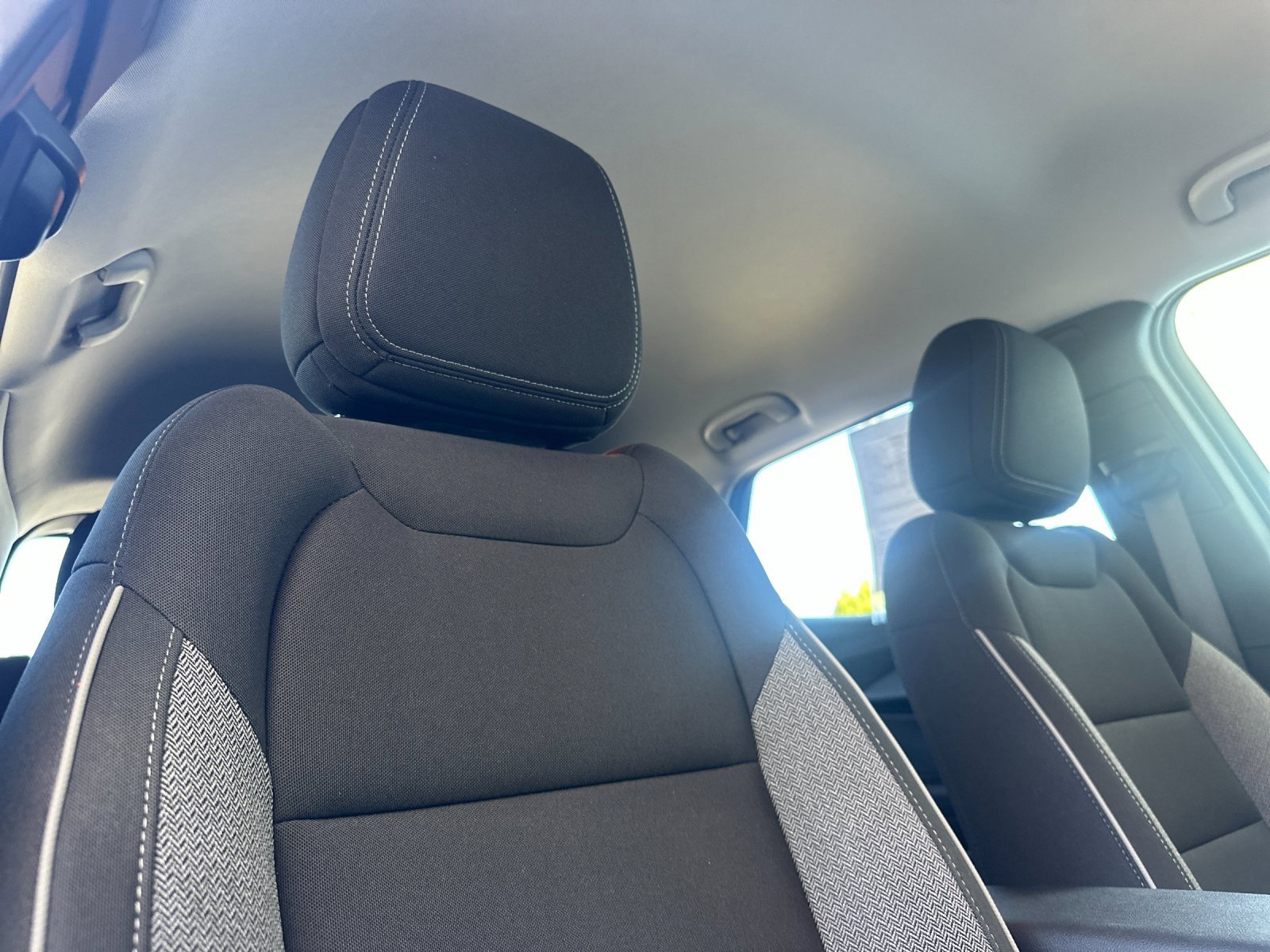 Used 2024 Chevrolet TrailBlazer LT w/ LT Cold Weather Package image 18