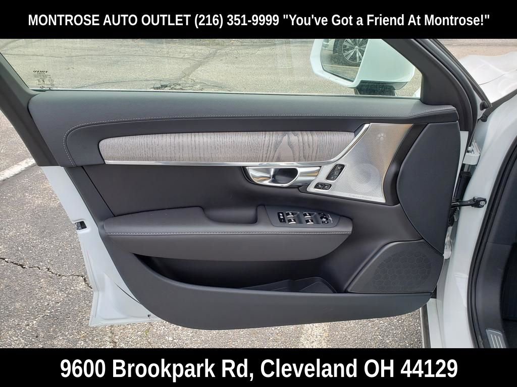 New 2025 Volvo S90 B6 Ultra w/ Lounge Package image 5