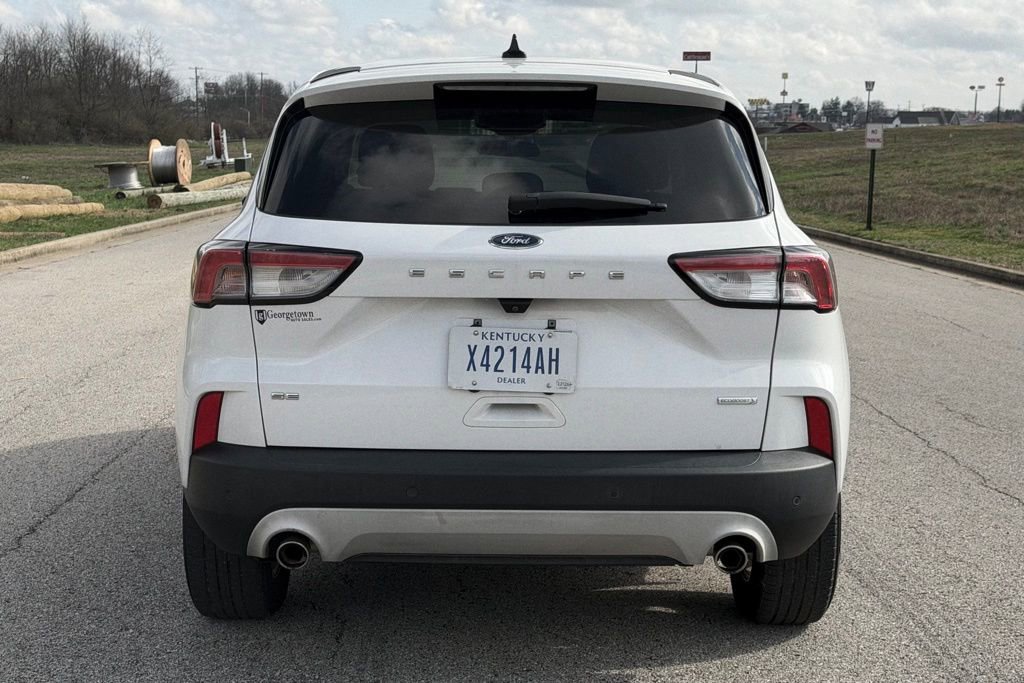 Used 2020 Ford Escape SE image 37