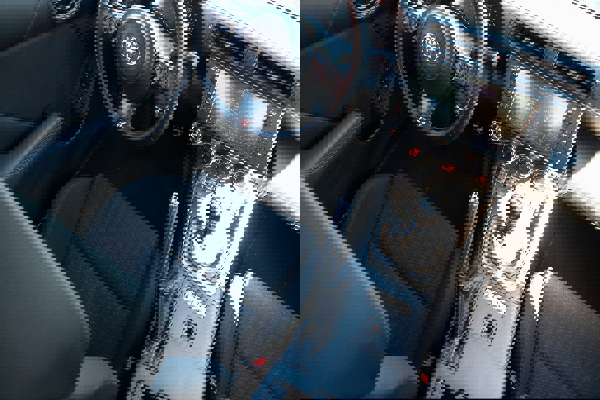 Used 2022 Toyota GR86 image 25