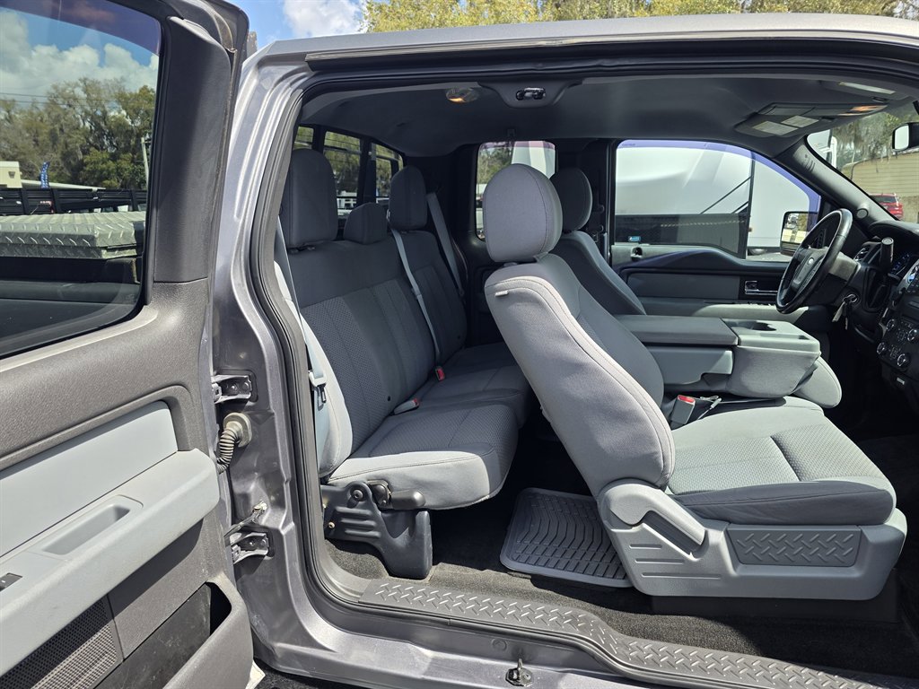 Used 2013 Ford F150 XLT w/ Luxury Equipment Group image 30