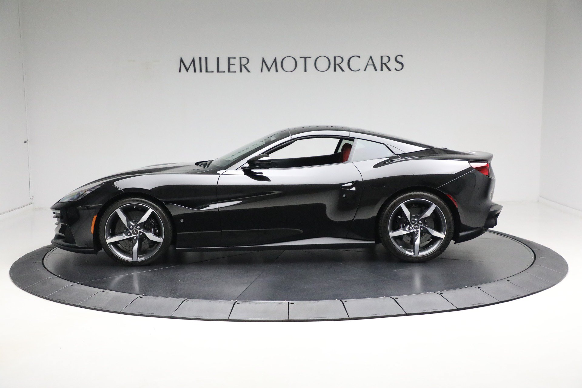 Certified 2023 Ferrari Portofino M RWD image 14