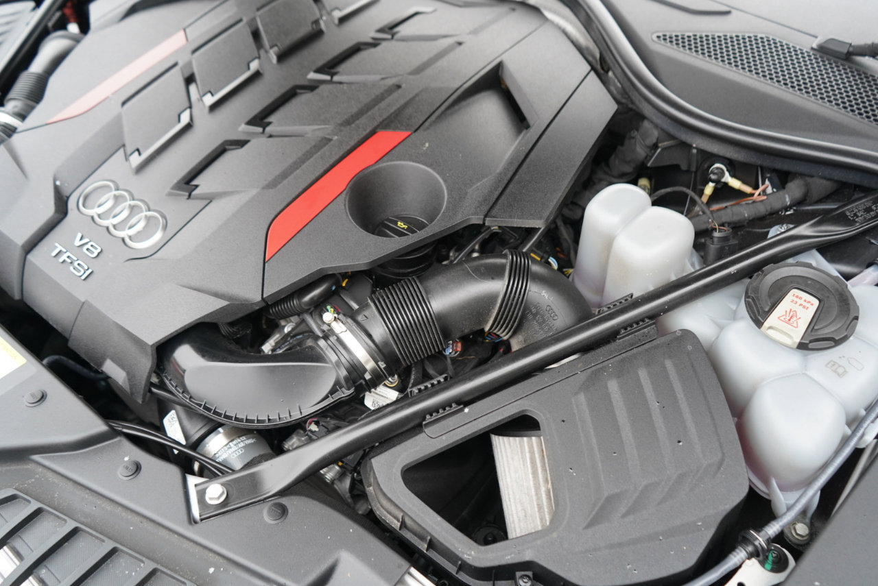 Used 2022 Audi S8 w/ S8 Comfort Plus Package image 70