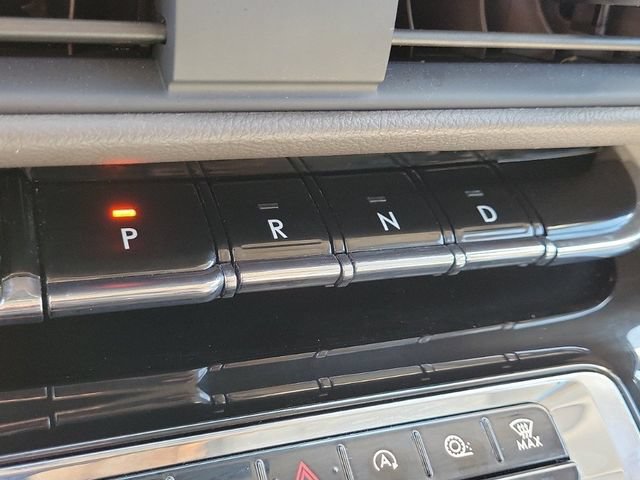 Certified 2024 Lincoln Corsair FWD image 27