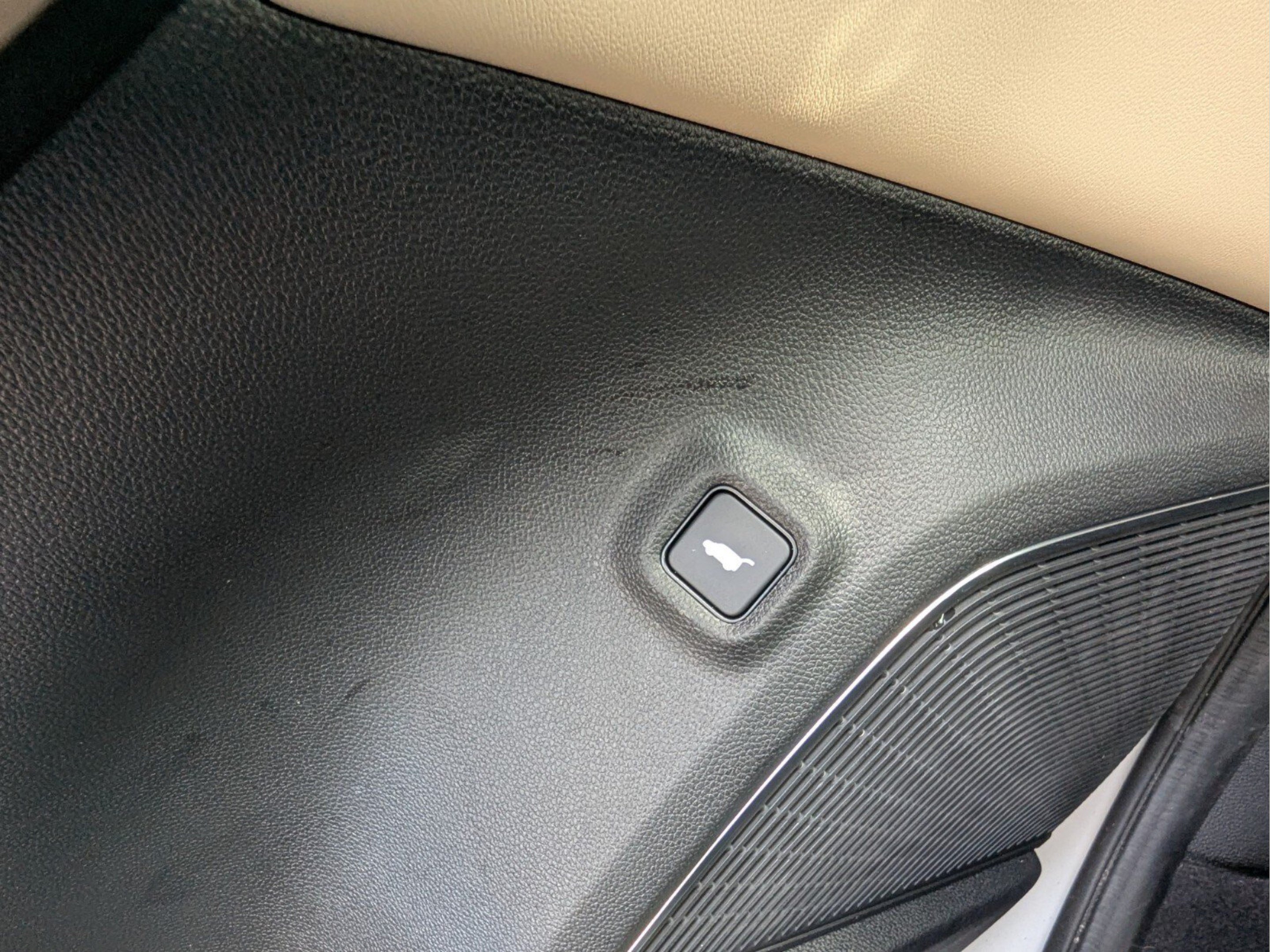 Used 2022 Acura MDX w/ Technology Package FWD image 14
