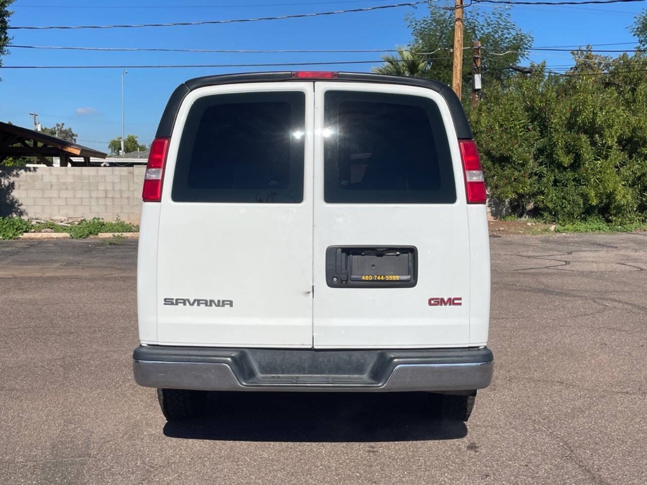 Used 2019 GMC Savana 2500 w/ Driver Convenience Package RWD image 4