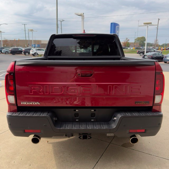 Used 2024 Honda Ridgeline TrailSport image 4