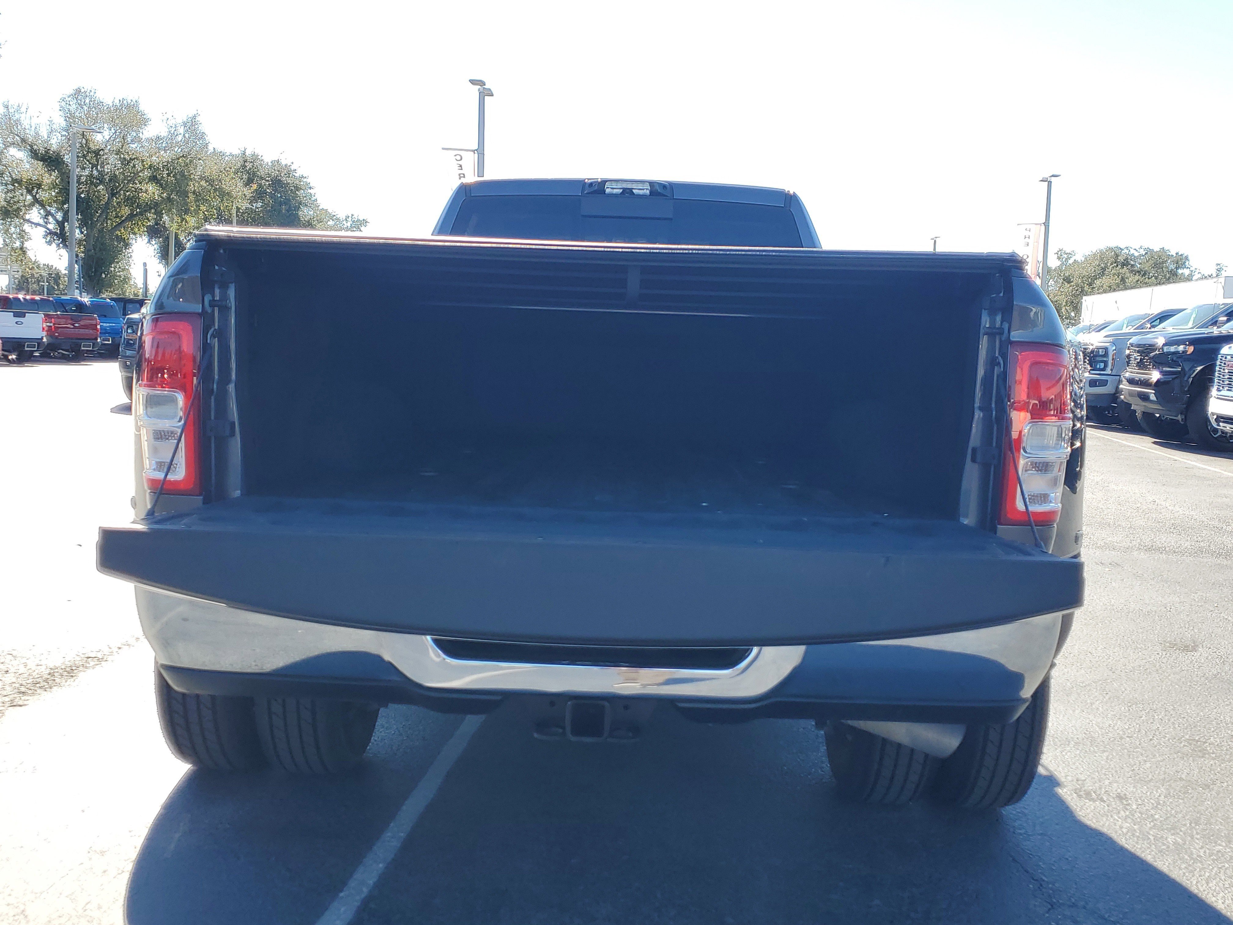 Used 2023 RAM 3500 Tradesman image 10