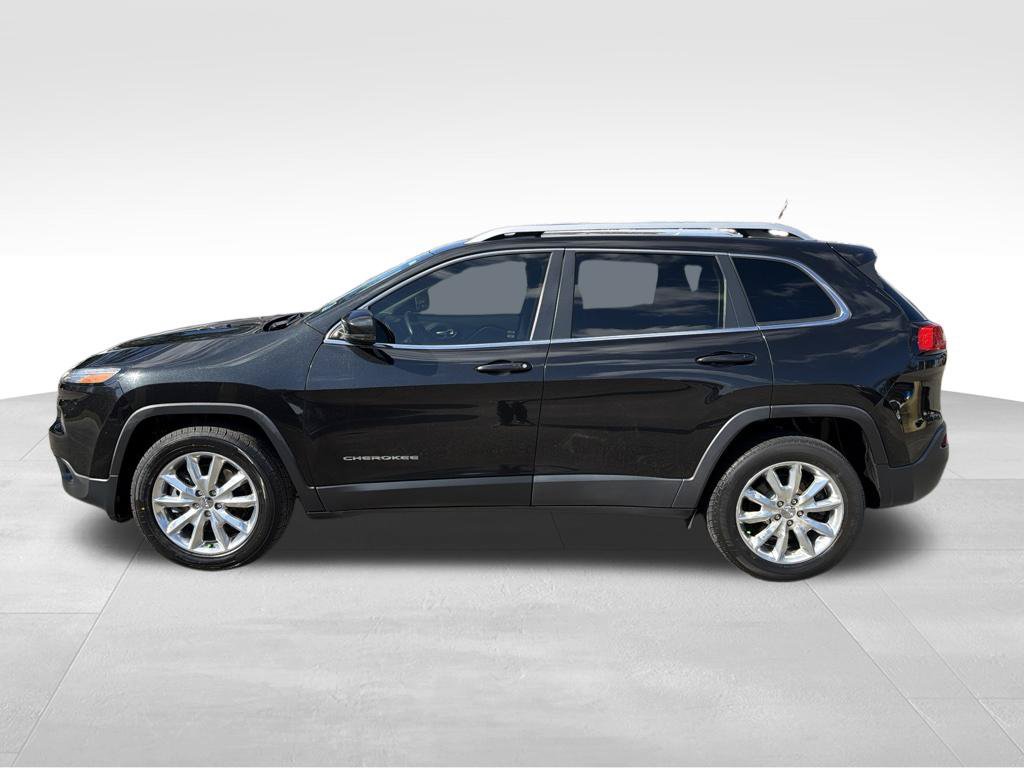 Used 2015 Jeep Cherokee Limited AWD/4WD image 2