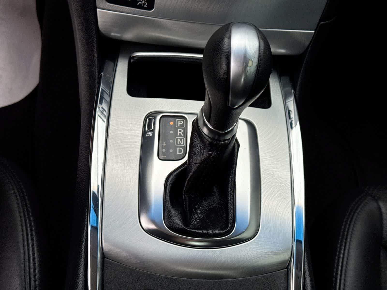 Used 2014 INFINITI Q60 Journey w/ Premium Package RWD image 38