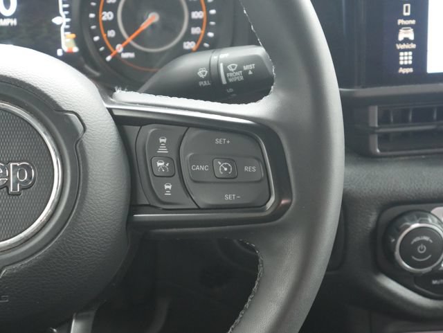 Used 2025 Jeep Gladiator Sport AWD/4WD image 19
