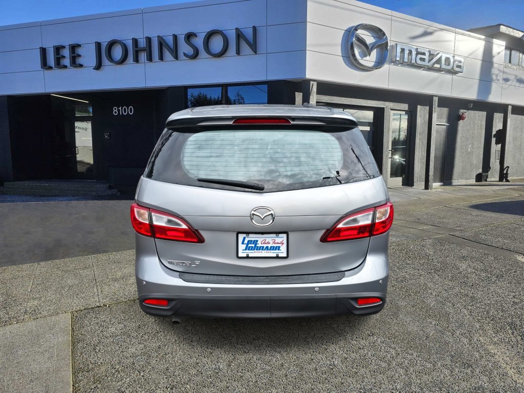 Used 2013 MAZDA MAZDA5 Touring w/ Moonroof & Audio Pkg image 6