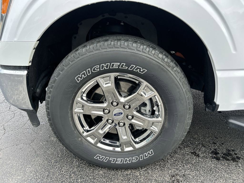 Used 2021 Ford F150 XLT w/ Equipment Group 302A High AWD/4WD image 16
