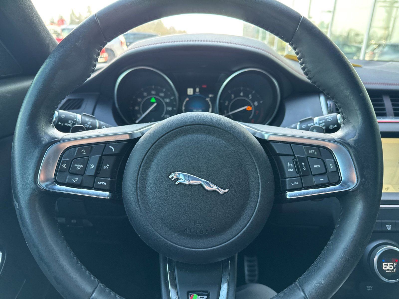 Used 2018 Jaguar E-PACE First Edition image 23