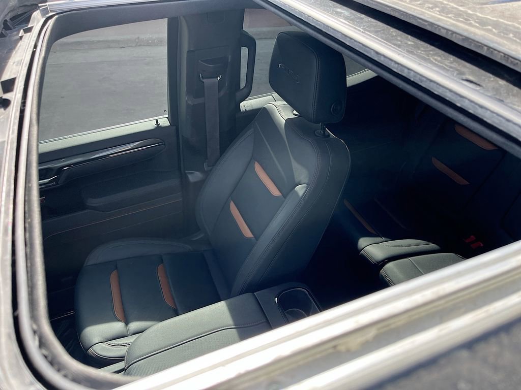 Used 2025 GMC Sierra 1500 AT4 w/ AT4 Premium Package image 12