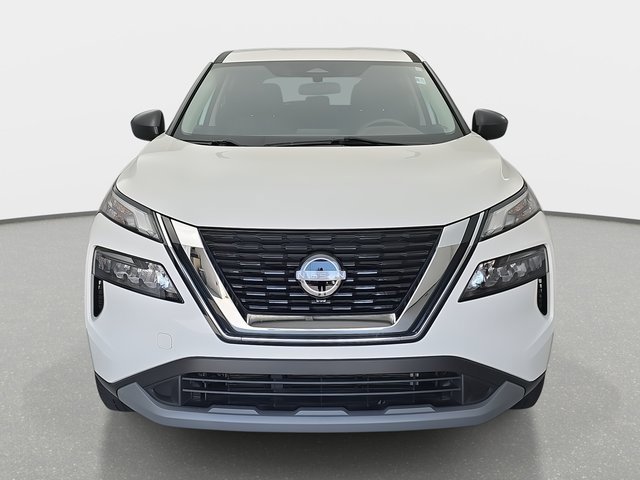 Certified 2022 Nissan Rogue S image 2