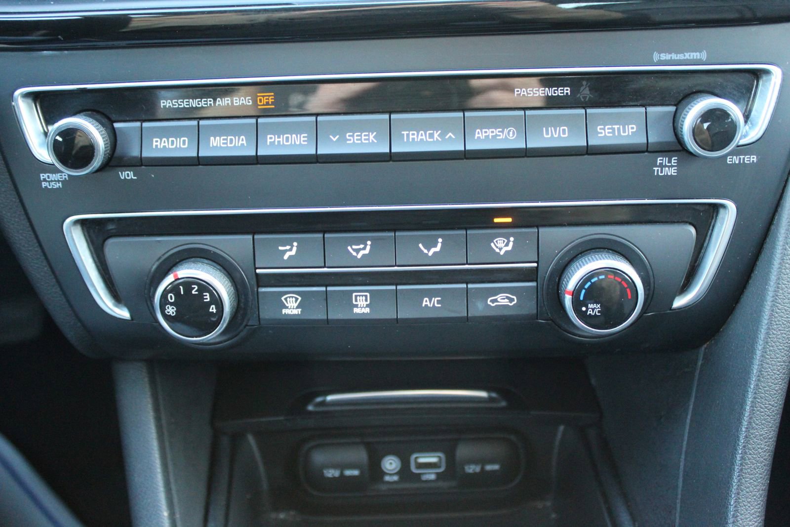 Used 2018 Kia Optima LX image 29