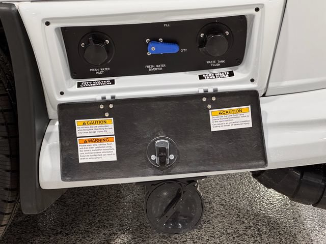New 2025 Mercedes-Benz Sprinter 2500 image 69