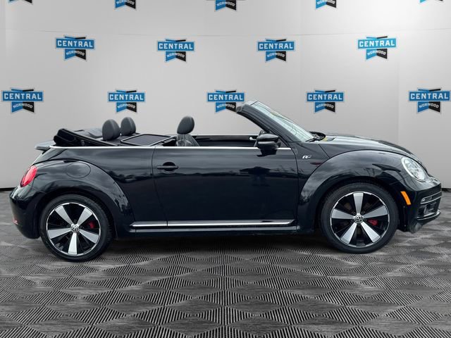 Used 2015 Volkswagen Beetle R-Line image 6