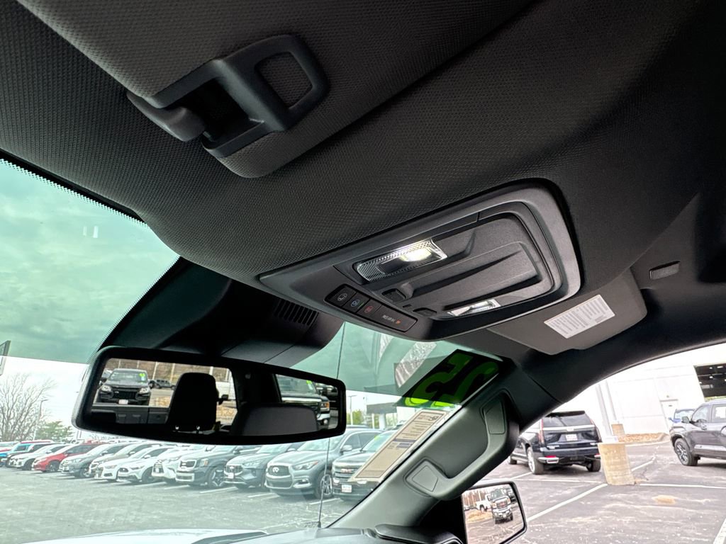 Used 2025 GMC Sierra 1500 SLT w/ SLT Premium Package image 27