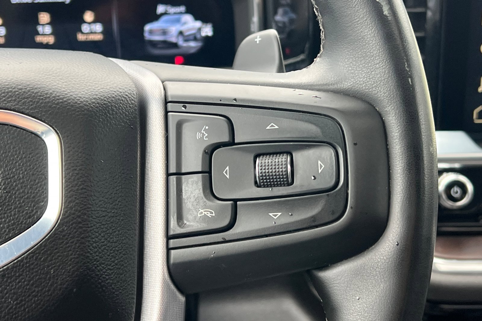 Used 2024 GMC Sierra 1500 SLT w/ SLT Premium Plus Package image 38