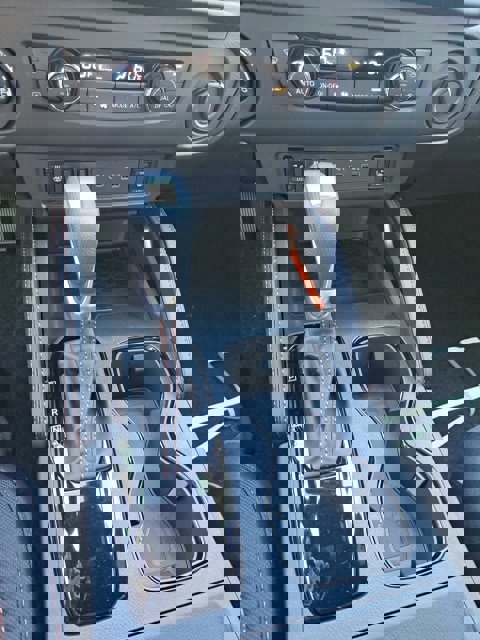 New 2025 Nissan Frontier PRO-4X w/ Pro Convenience Package image 15