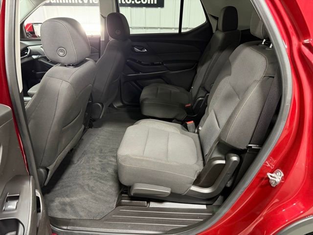 Used 2019 Chevrolet Traverse LT image 11