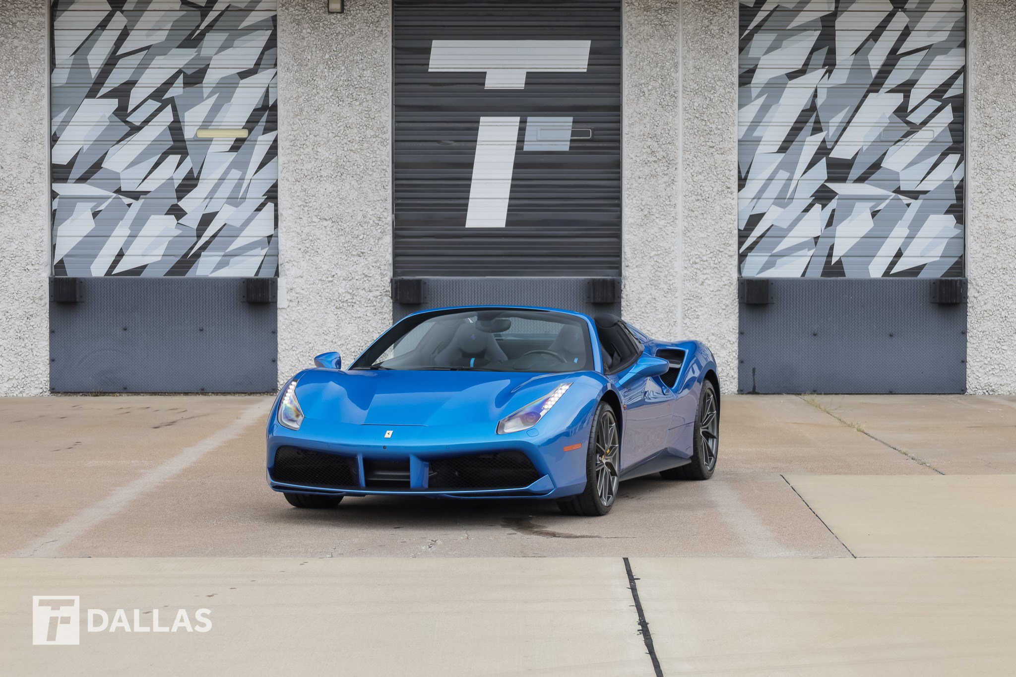 Used 2018 Ferrari 488 Spider RWD image 5